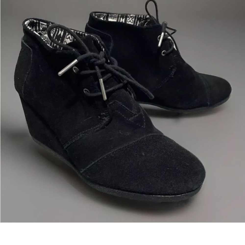 TOMS Black Suede Desert Wedge Ankle Booties 380515 Women’s Size 9